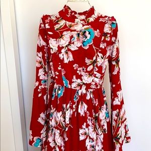 Floral print pleated midi dress
